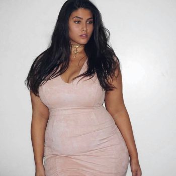 Rencontre sexy au téléphone, fantasmes torrides à Marseille rencontre