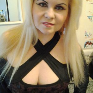 Ça fait trop longtemps que j’ai pas baisé Laetitia - rencontre-Libertine-Nice